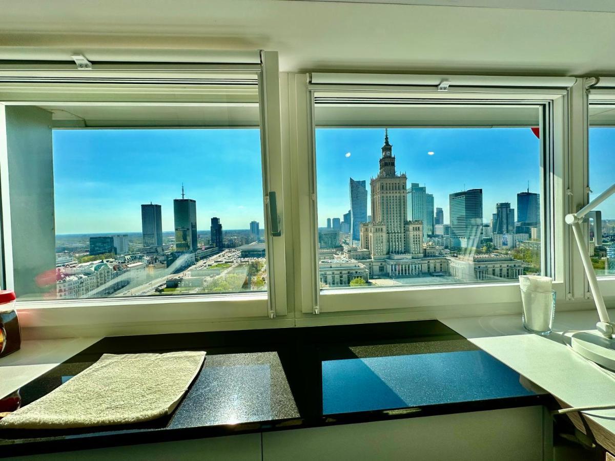 Super 2 Wifi 65'tv Netflix Hbo Metro * Warsaw
