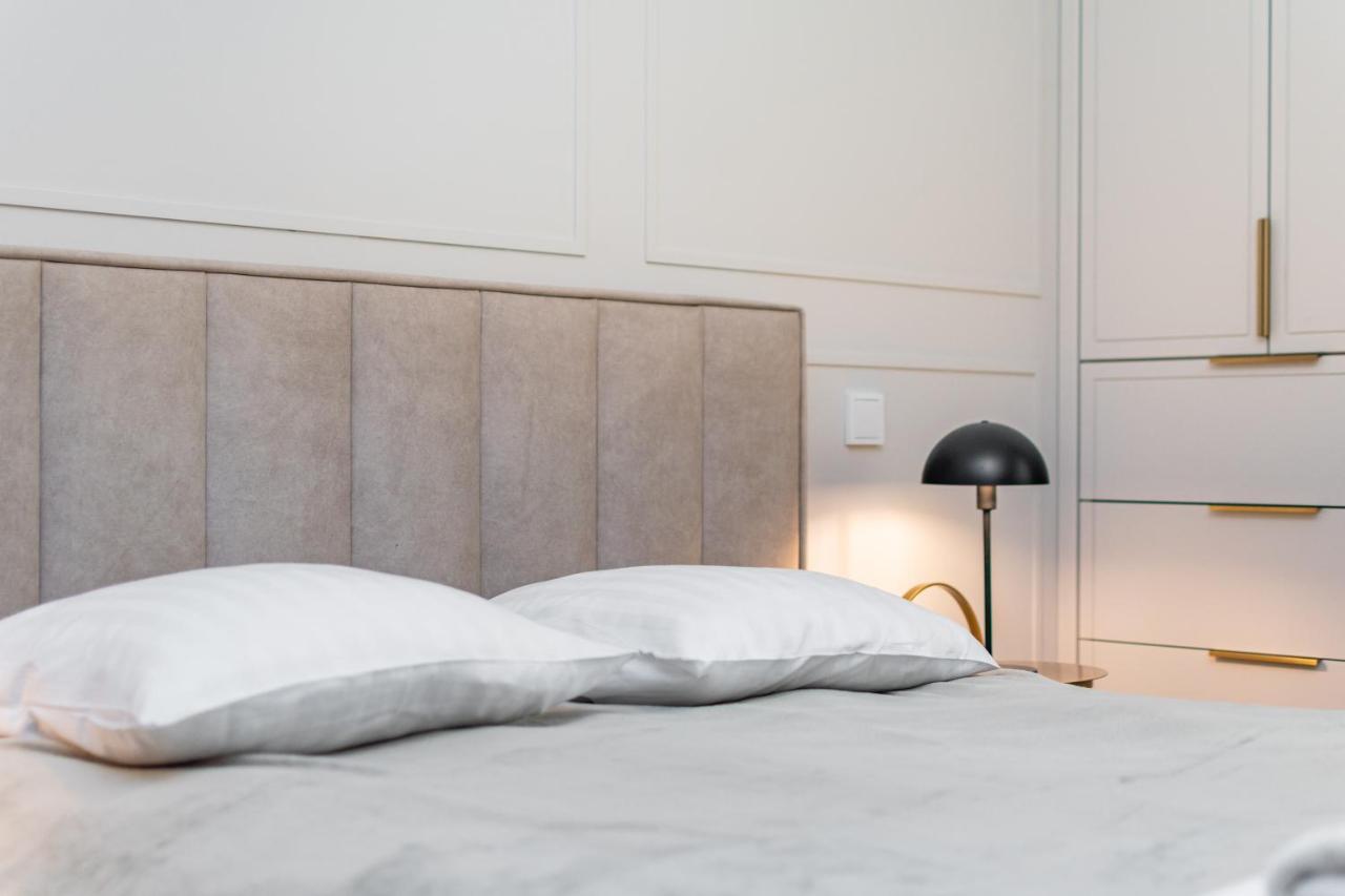 Apartment Aleja Solidarnosci 60b Warsaw
