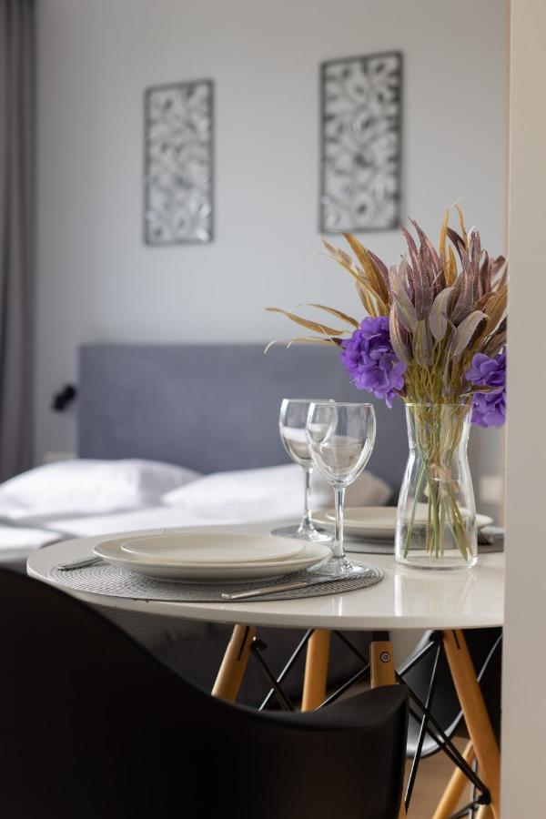 Apartament Wola Pet-friendly With Ac Slawinska By Renters Warszawa