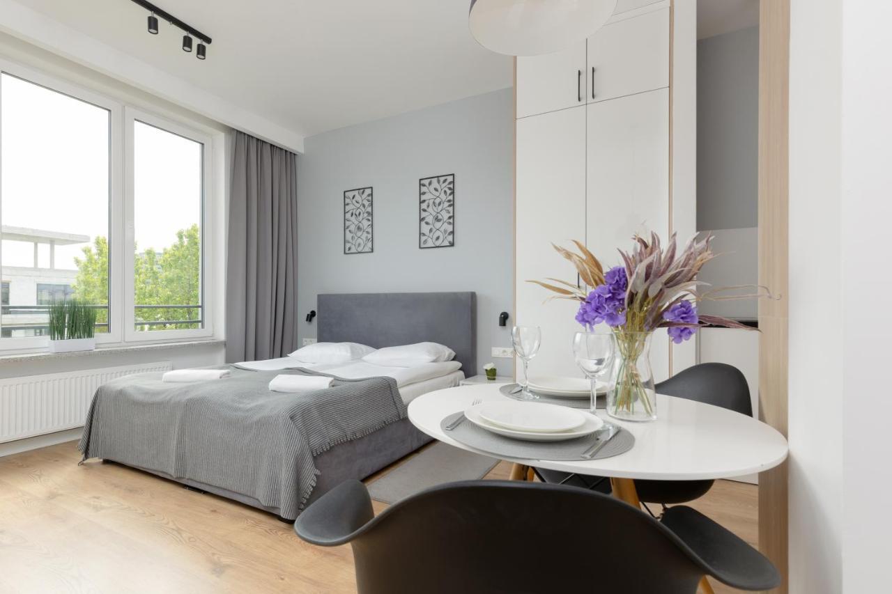 Wola Pet-friendly With Ac Slawinska By Renters Warszawa