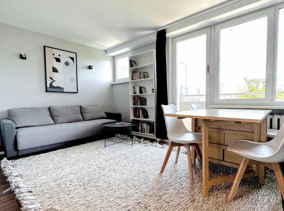 Apartment Concierge Anielewicza