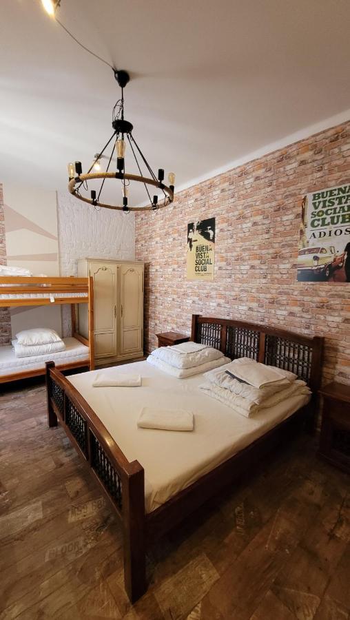 Chmielna 5 Rooms&apartments Warschau
