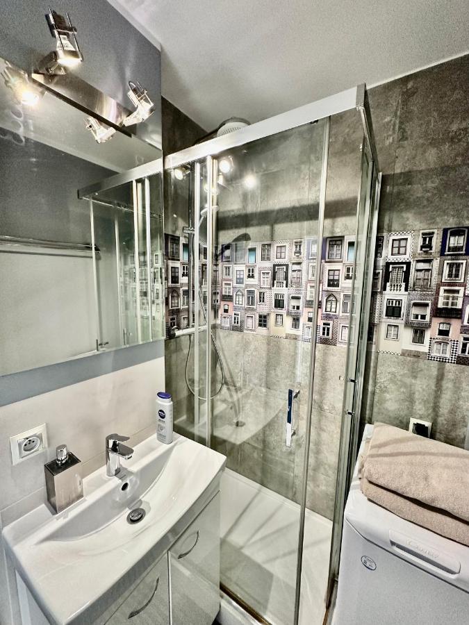 Apartament Gold 2 King Size Bed, Metro X2 Free Wifi, 50'tv Netflix, Hbo, Appletv+