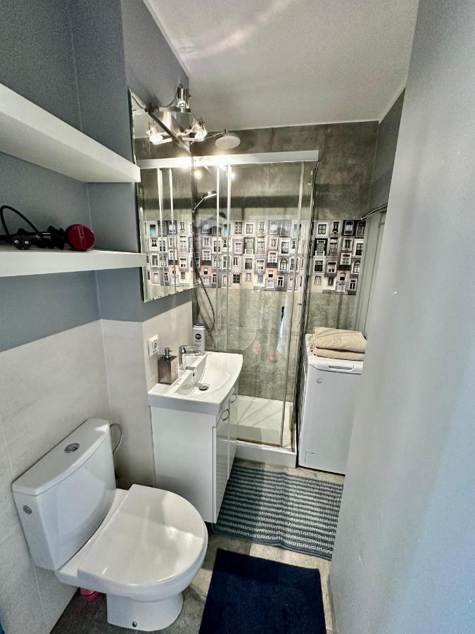 Apartament Gold 2 King Size Bed, Metro X2 Free Wifi, 50'tv Netflix, Hbo, Appletv+