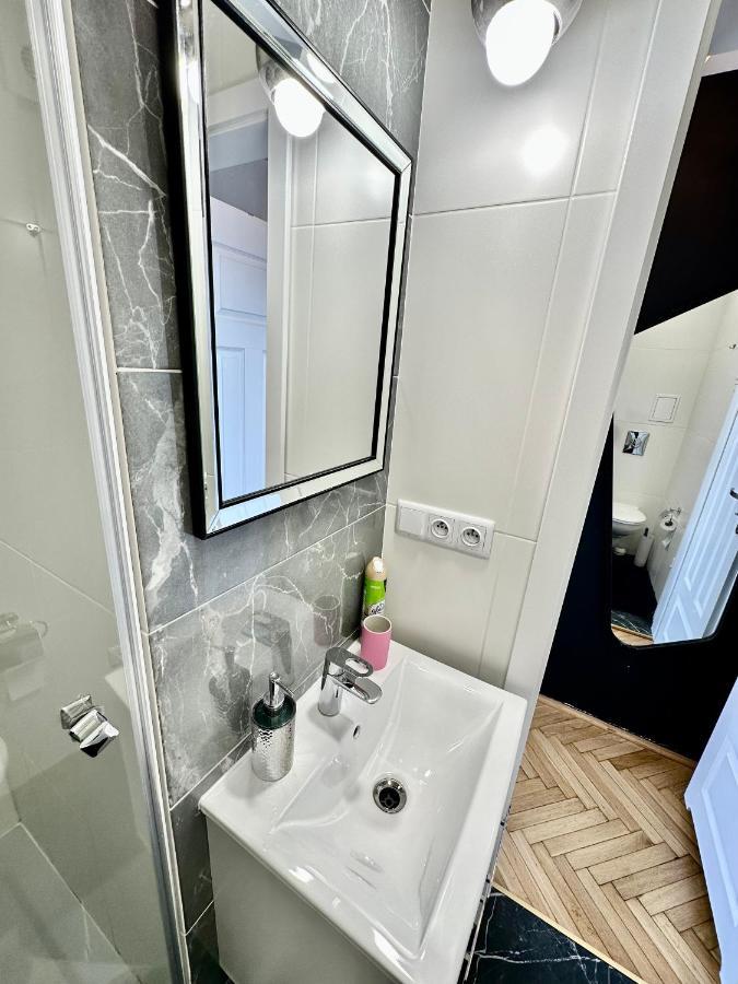 Platinum Metro X2 Wifi 350 Mbs Netflix Hbo Appletv Warsaw