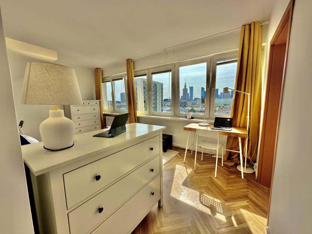 Apartment Copernic Metro Wifi 85'tv Netflix Disney+ Hbo Warsaw