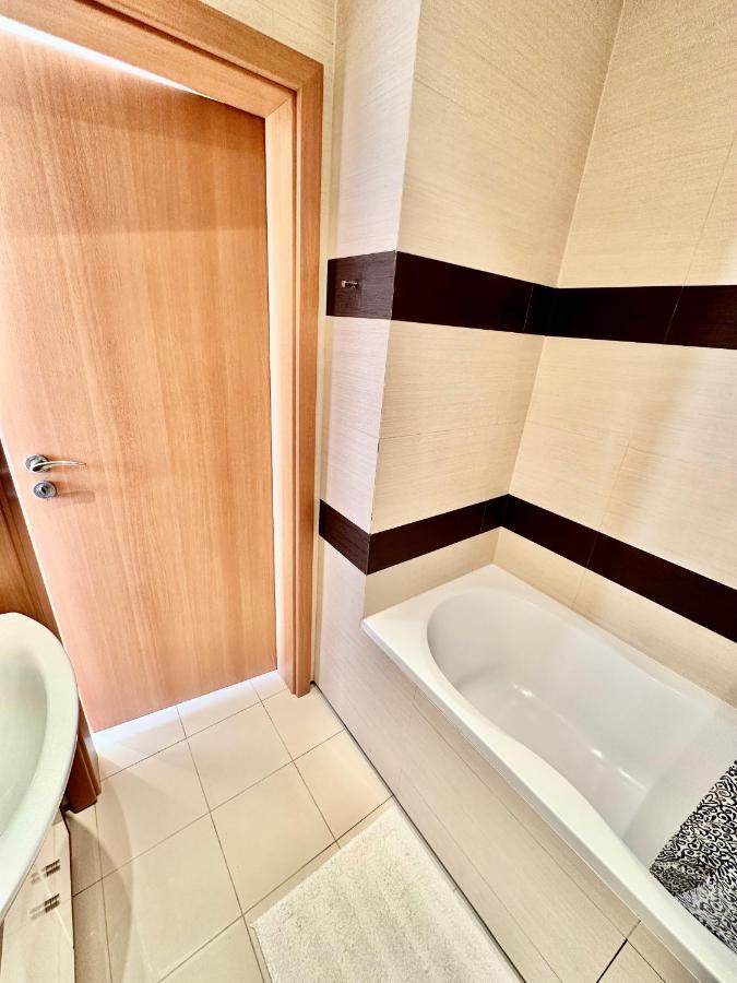 Apartment Copernic Metro Wifi 85'tv Netflix Disney+ Hbo