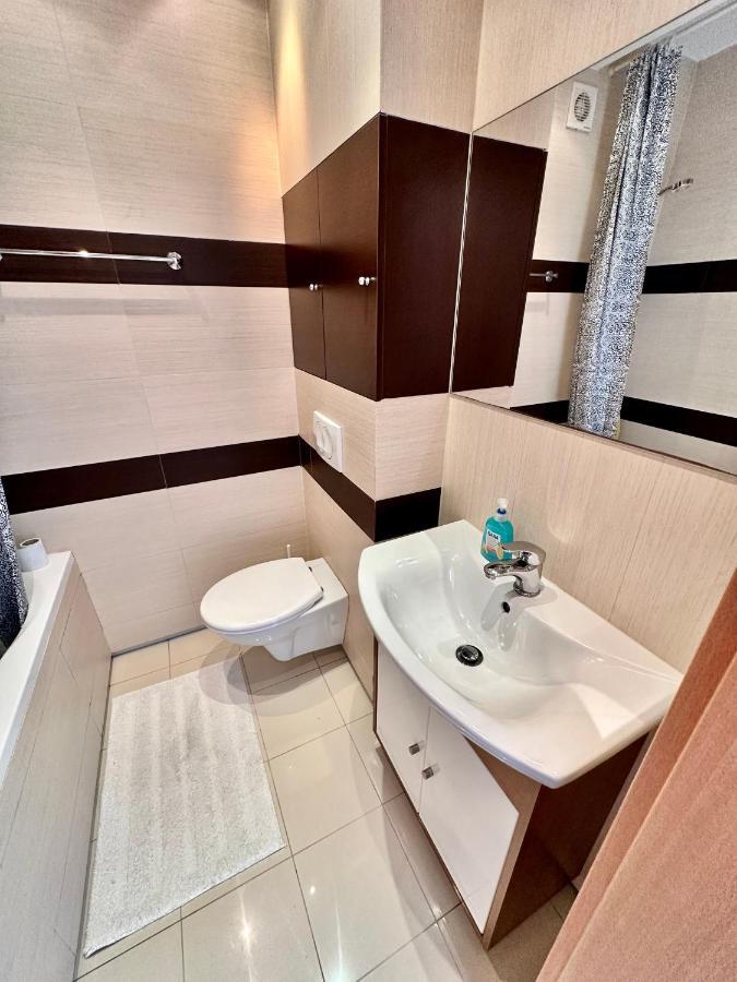 Apartment Copernic Metro Wifi 85'tv Netflix Disney+ Hbo