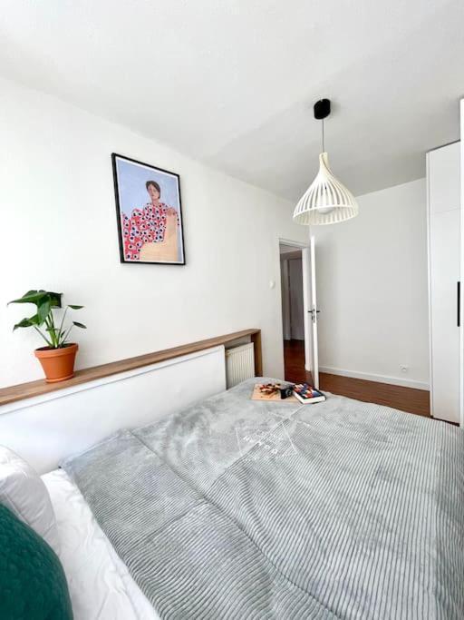 Apartment Oomph Modern With Balcony *