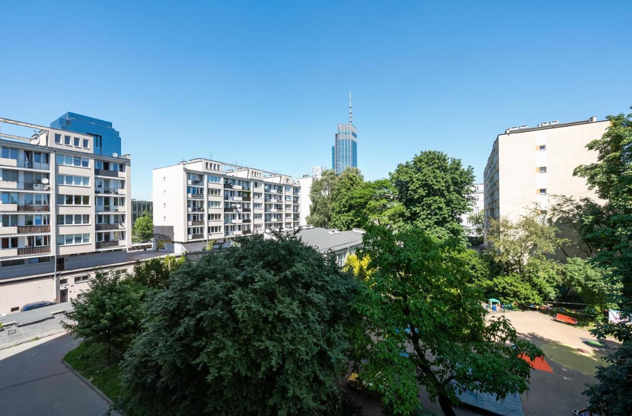 Nowogrodzka Grey Warsaw