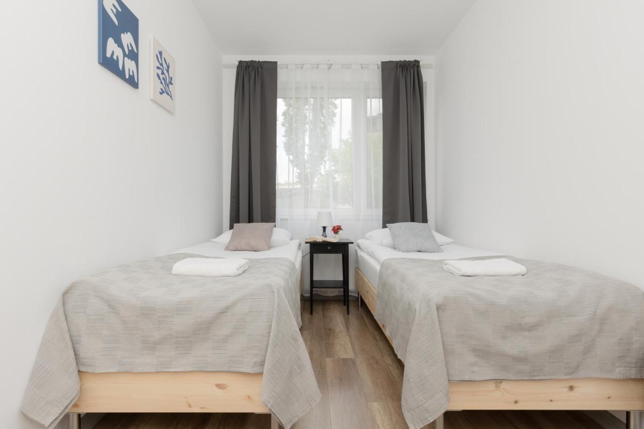 Goclaw & 2 Bedrooms & Parking & Balcony By Renters Warsaw