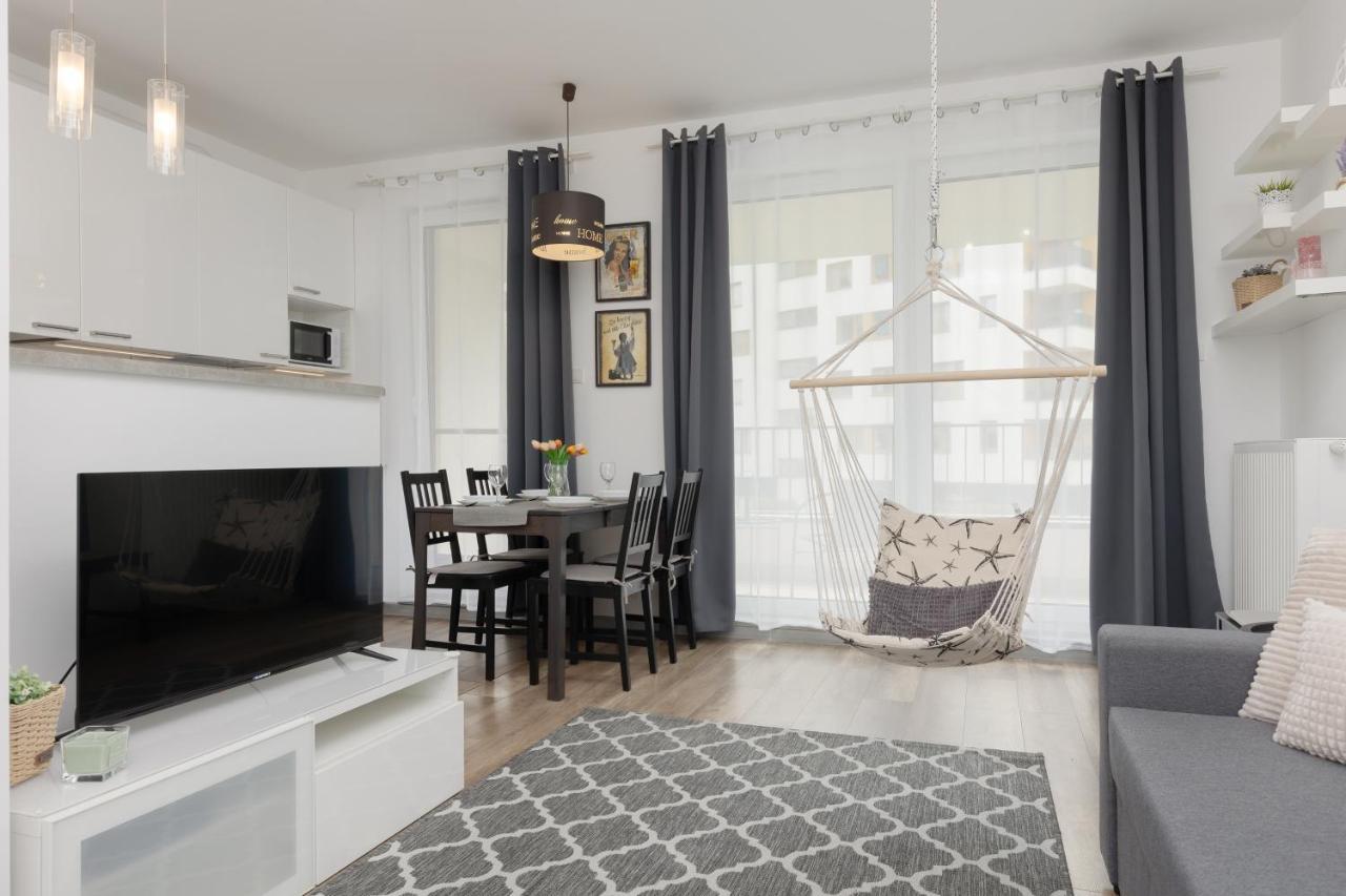 Goclaw & 2 Bedrooms & Parking & Balcony By Renters * Warsaw
