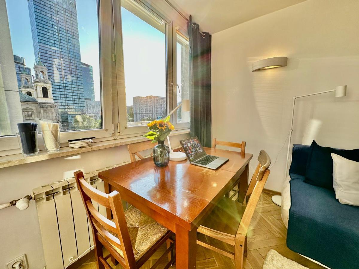 White 3 Metro Wifi 85'tv Netflix Disney+ Hbo Apartment