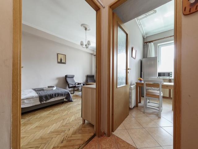 Apartamento Jerozolimskie