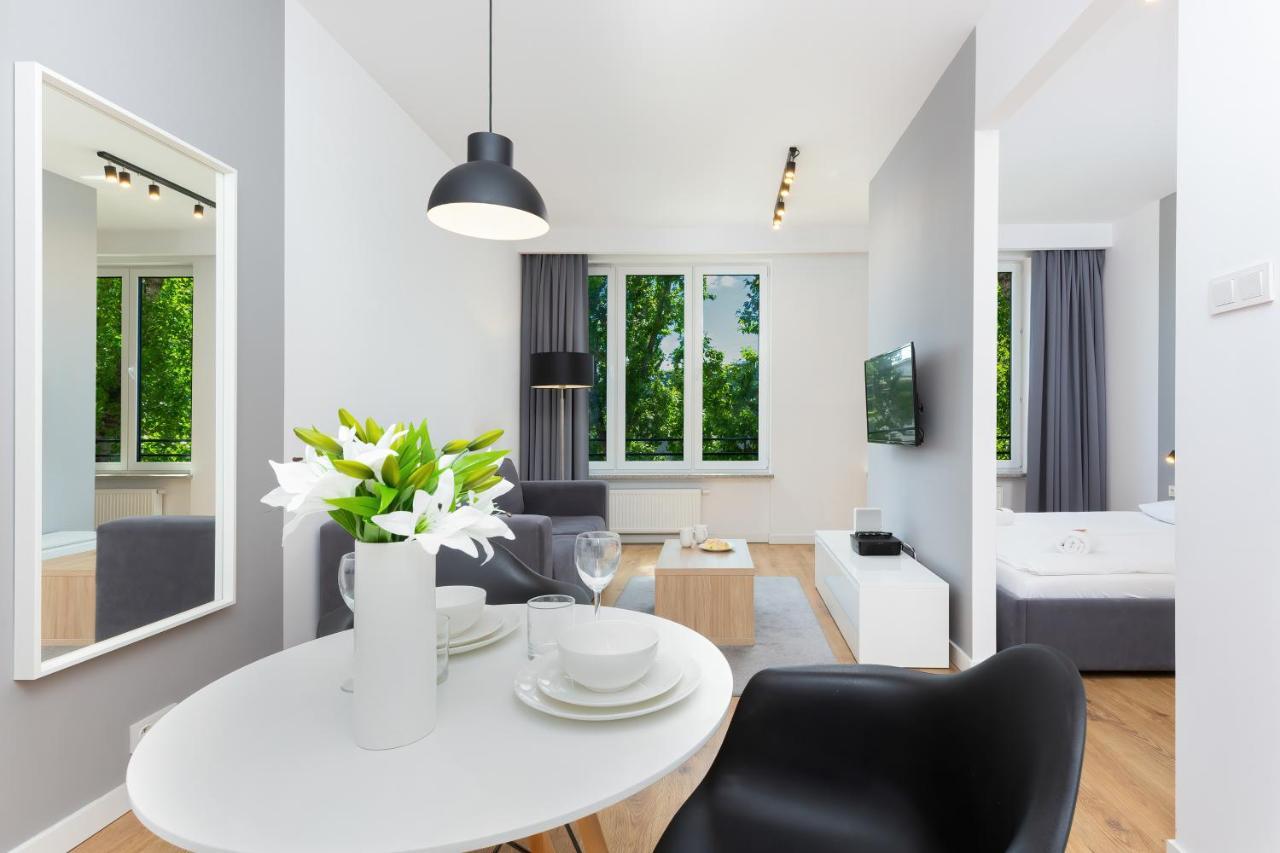 Apartament Wola Pet-friendly With Ac Slawinska By Renters