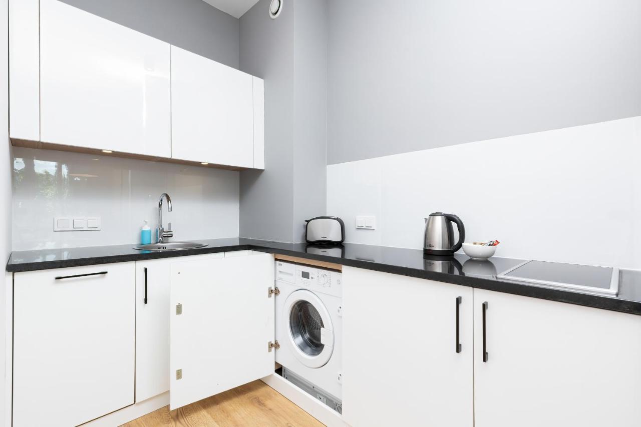 Wola Pet-friendly With Ac Slawinska By Renters *