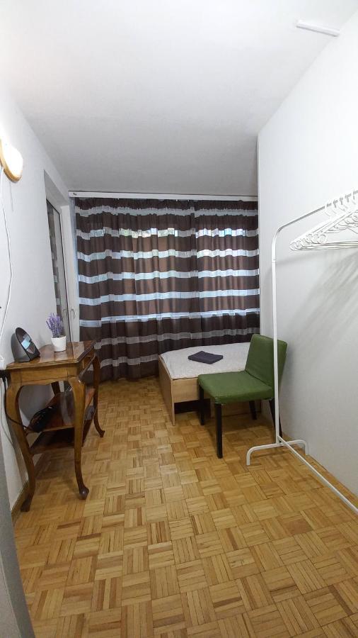 Ivory House Apartment