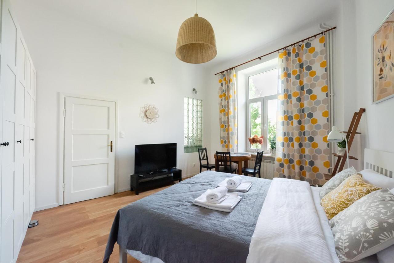 Wolnosc Centre Comfy Apartment Warsaw