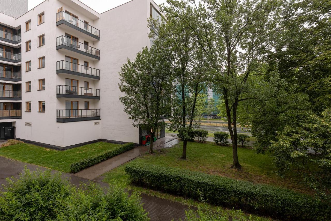 Bright Kasprzaka Wola Near Metro Station By Renters Apartment