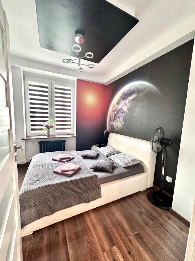 Space 2 Center *