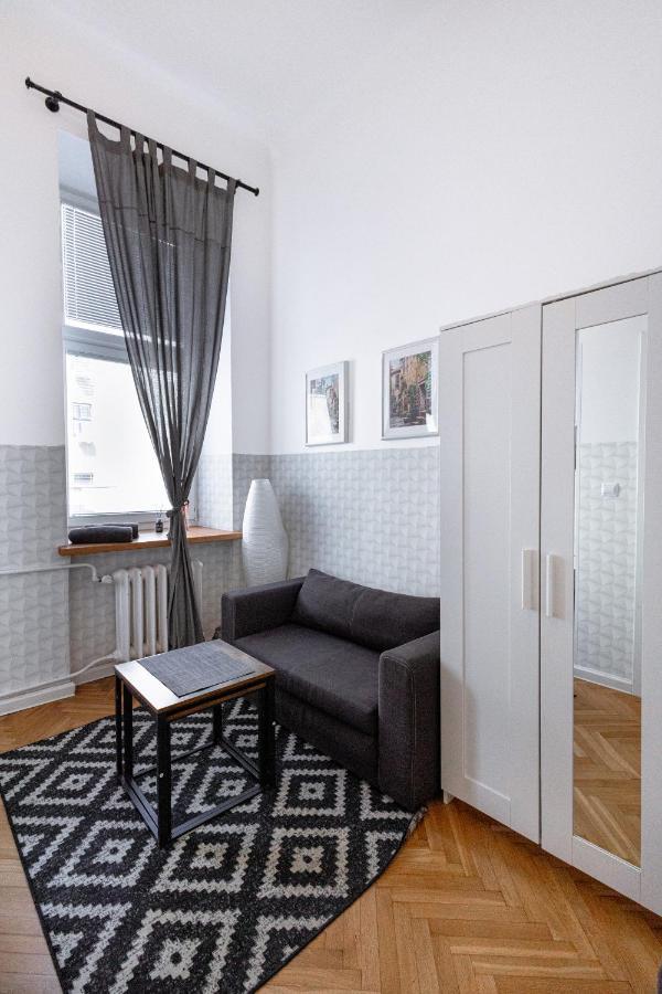 Clicktheflat Philharmonic Apartment