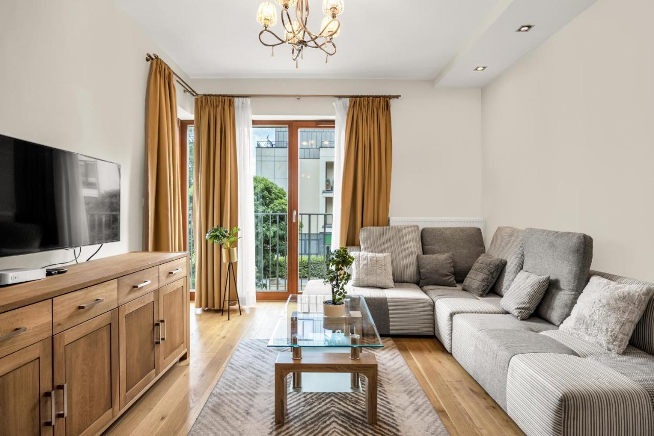 Hlonda 8 Premium 2br Apt Balcony Căn hộ *