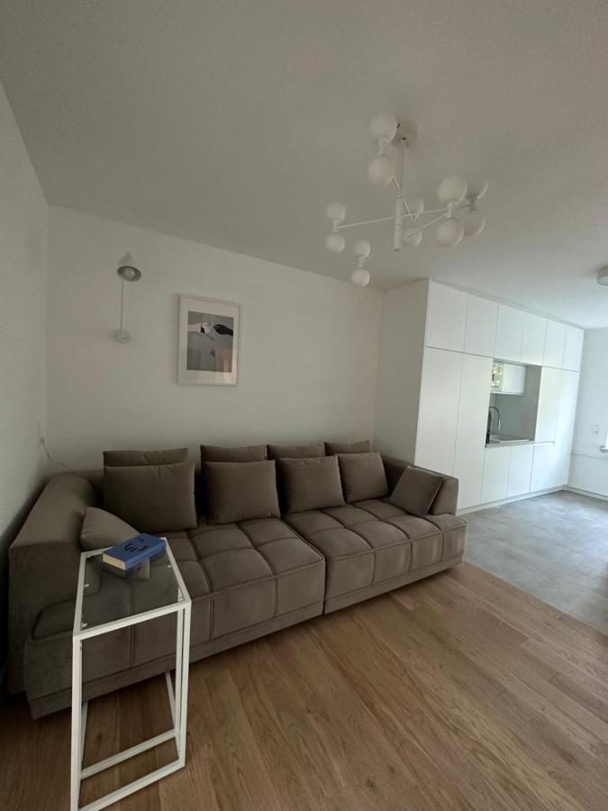 Zolifornia Apartment *