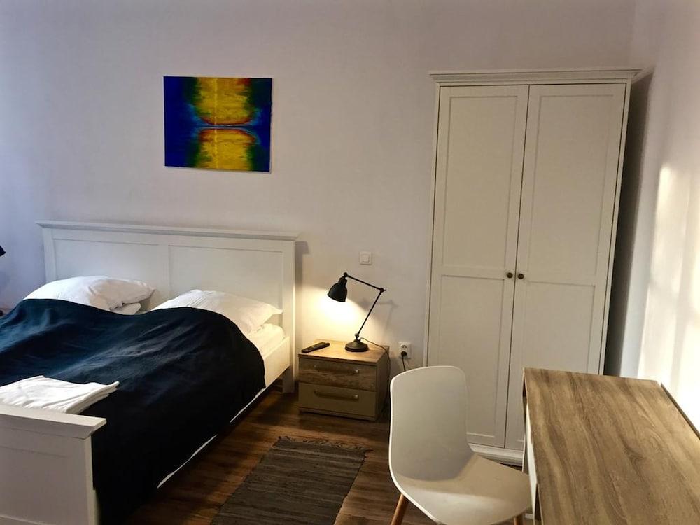 Castle Bed & Breakfast Warsaw