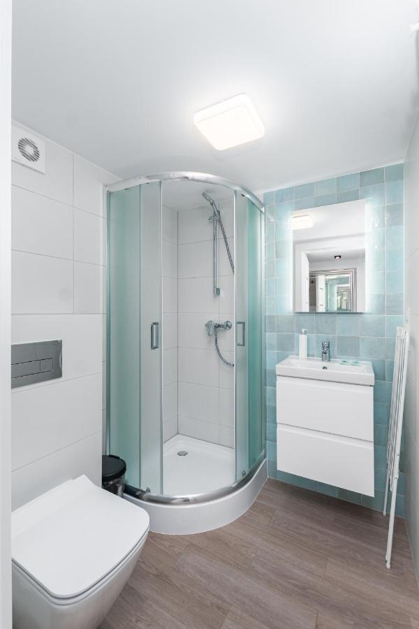 Apartment Swietokrzyska 16 *