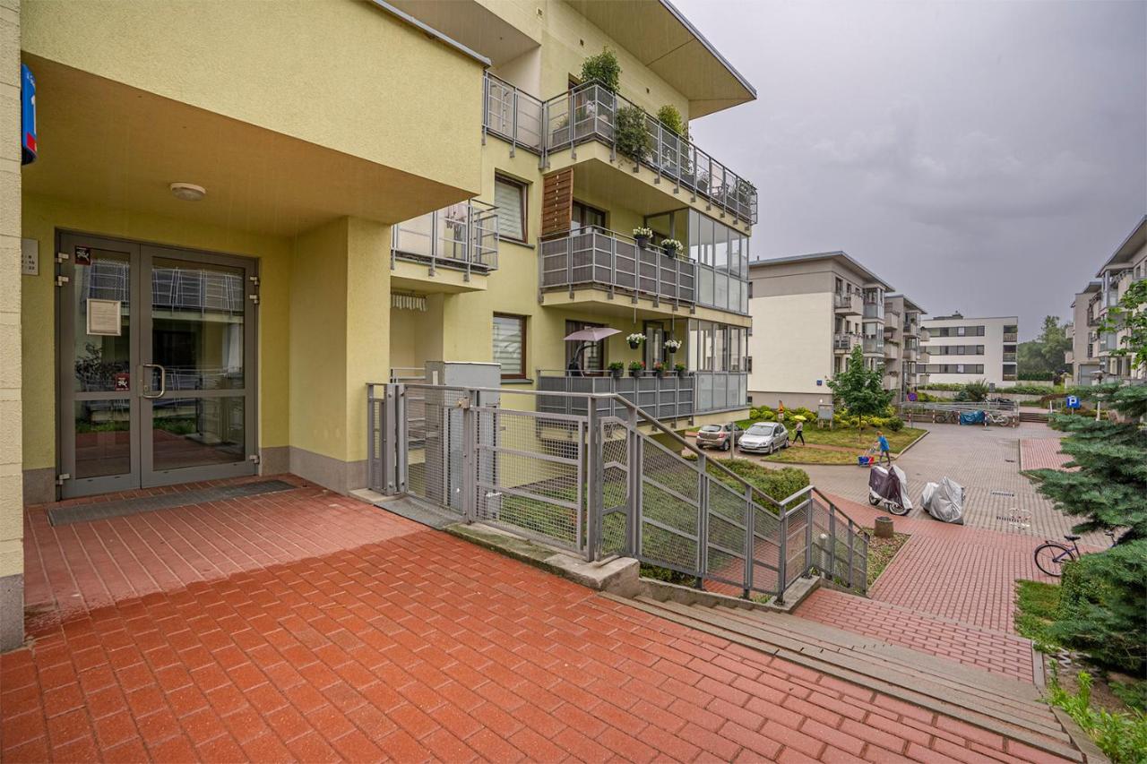 Apartamento - Parking, Quiet Neighbourhood - By Rentujemy Varsóvia