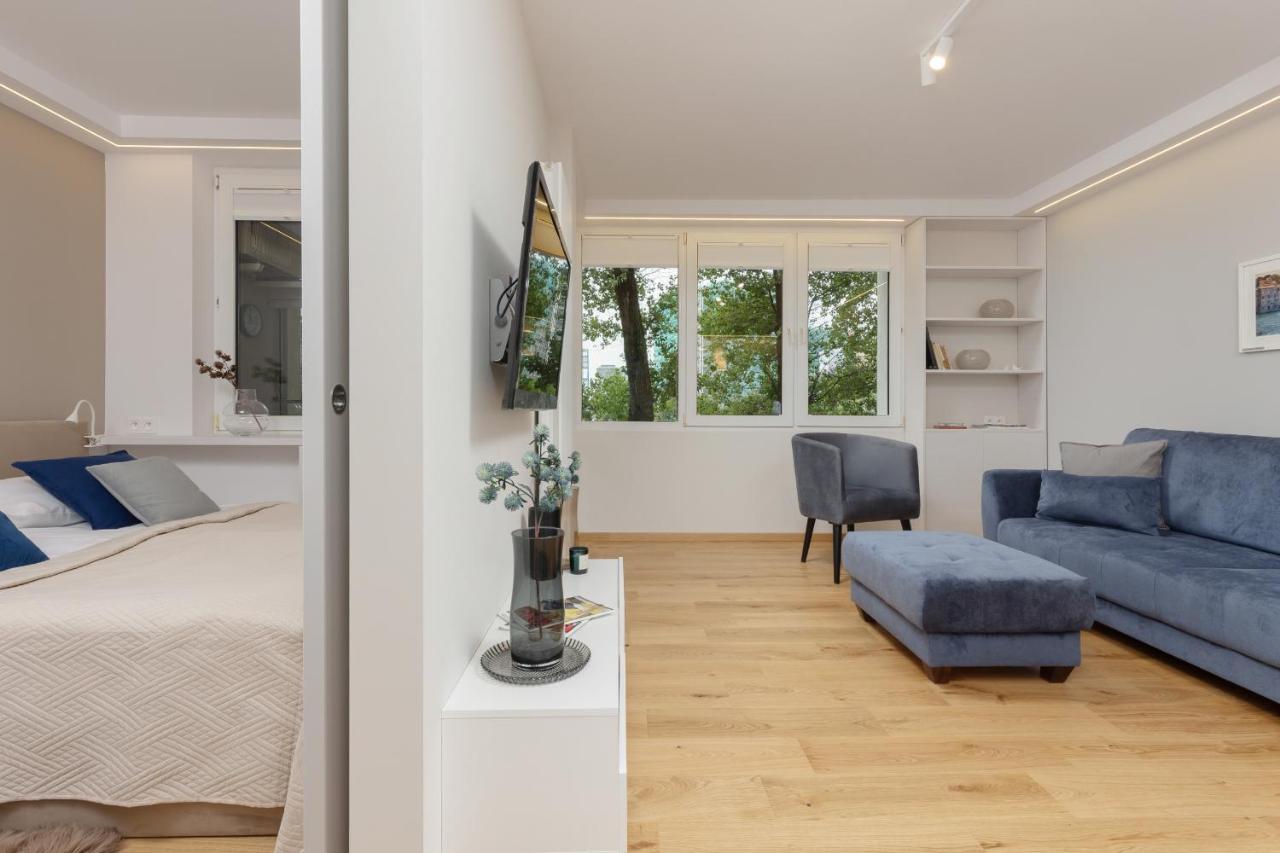 Centre Srebrna By Renters Apartment Warsaw