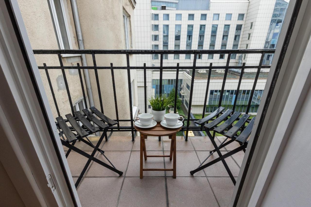 Metro Rondo Onz By Renters Warszawa
