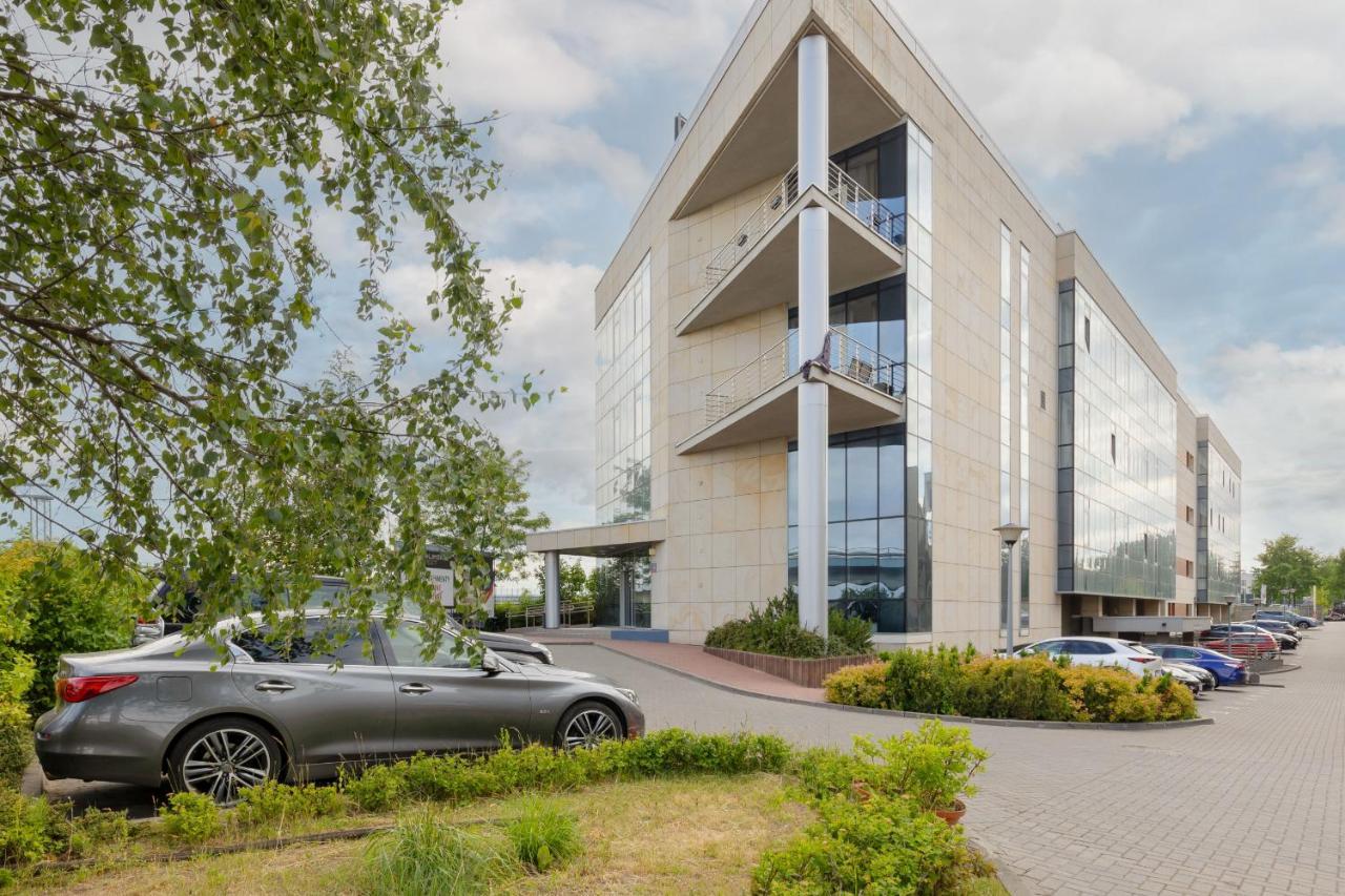 Jerozolimskie 216 With Parking By Renters
