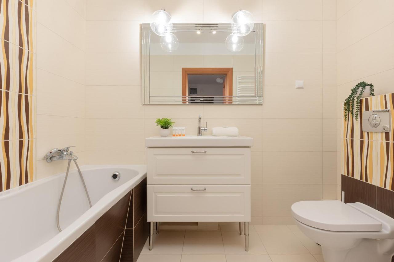 Apartment Fort Bema With Parking By Renters