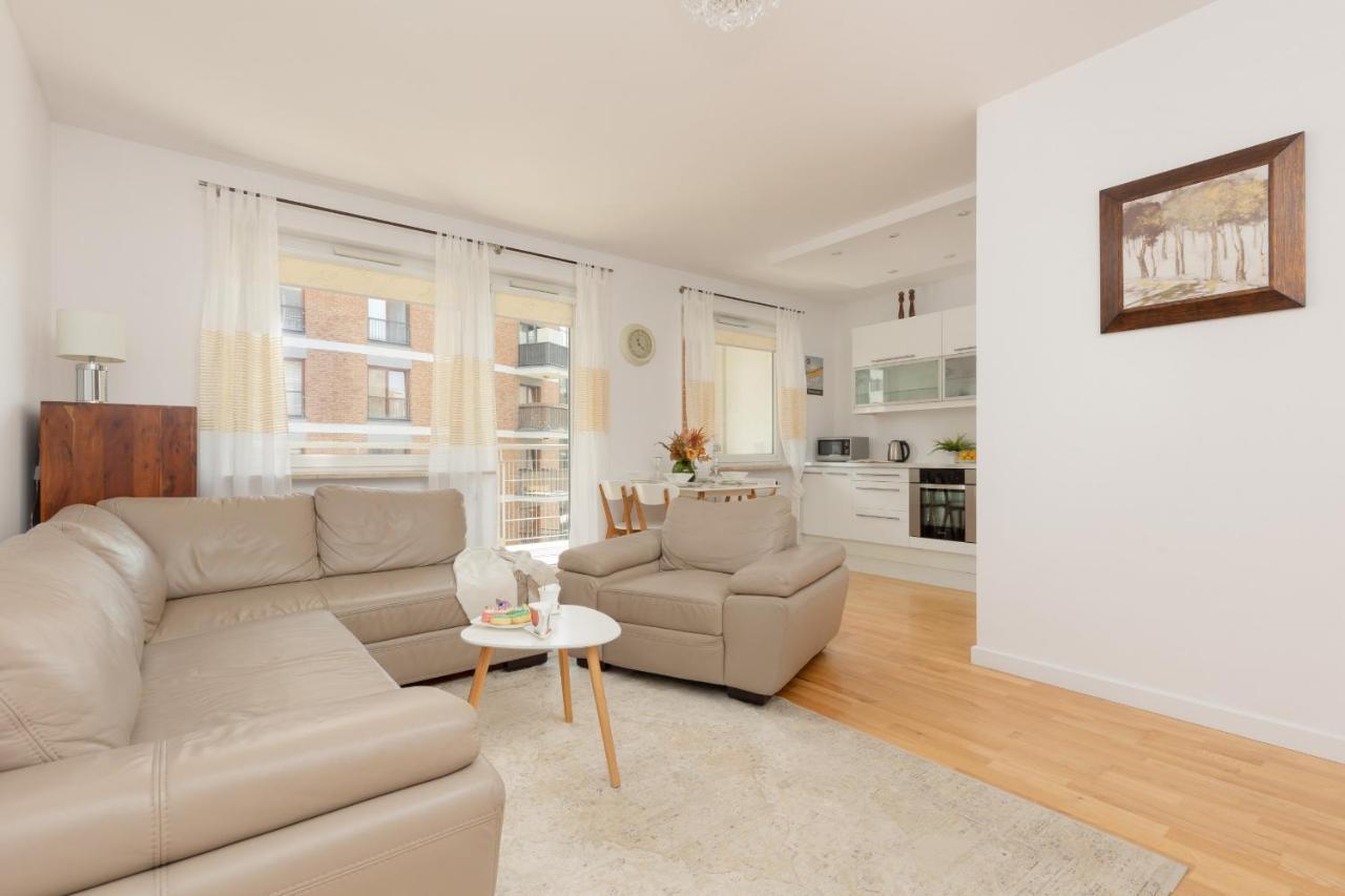 Fort Bema With Parking By Renters Apartment