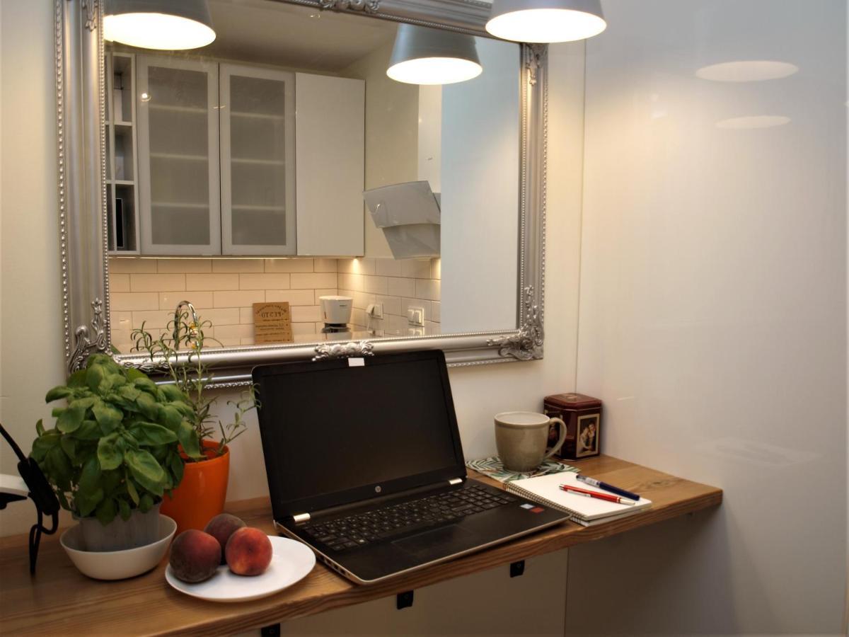 Apartment Metro Zabkowska - Bright And Silent Warsaw