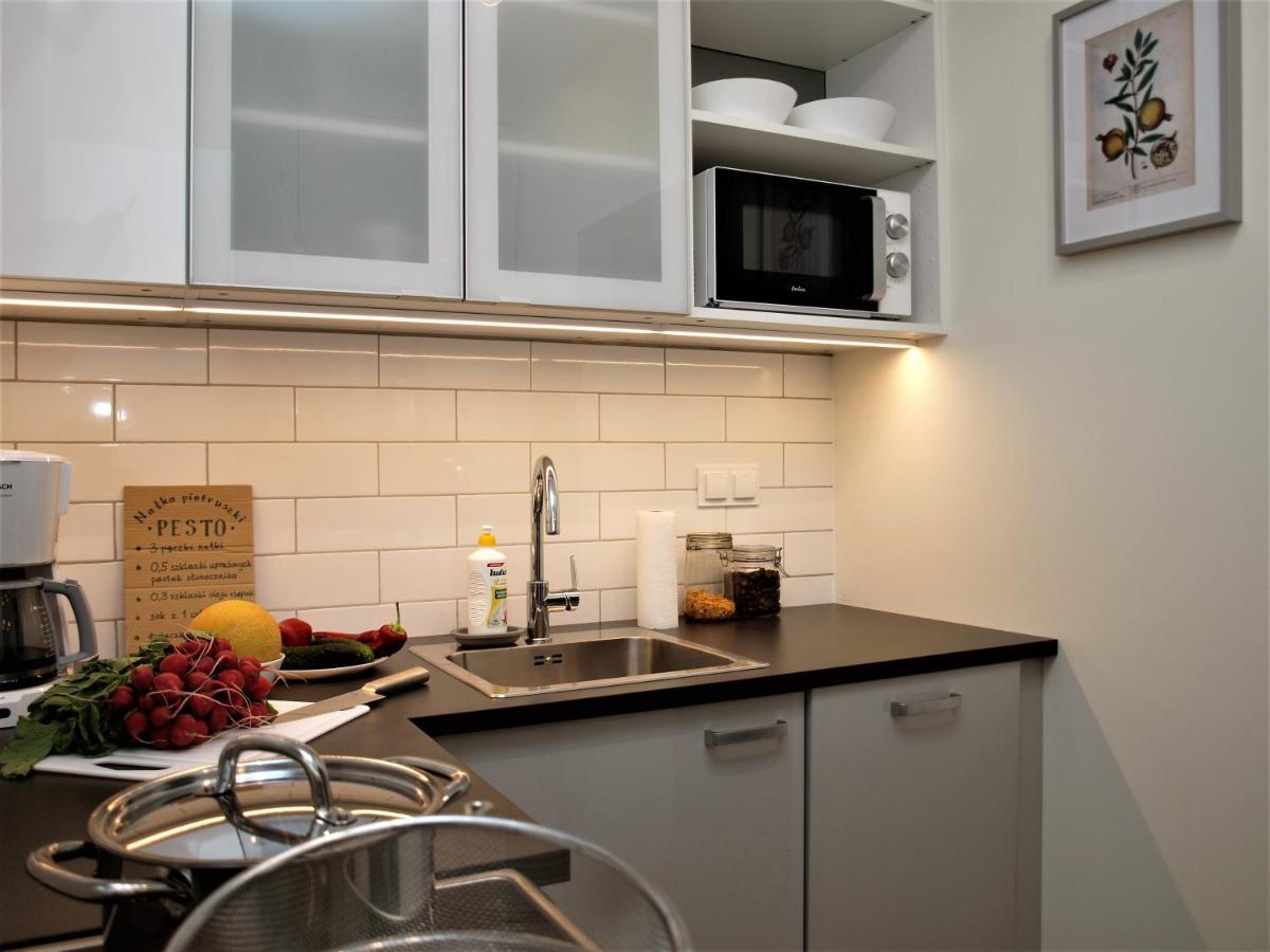Apartment Metro Zabkowska - Bright And Silent *