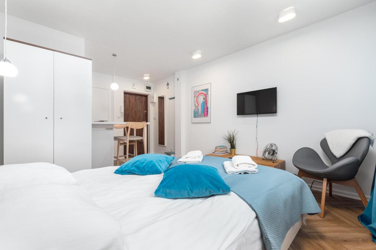 Apartment Wilanowska 10 By Homeprime *