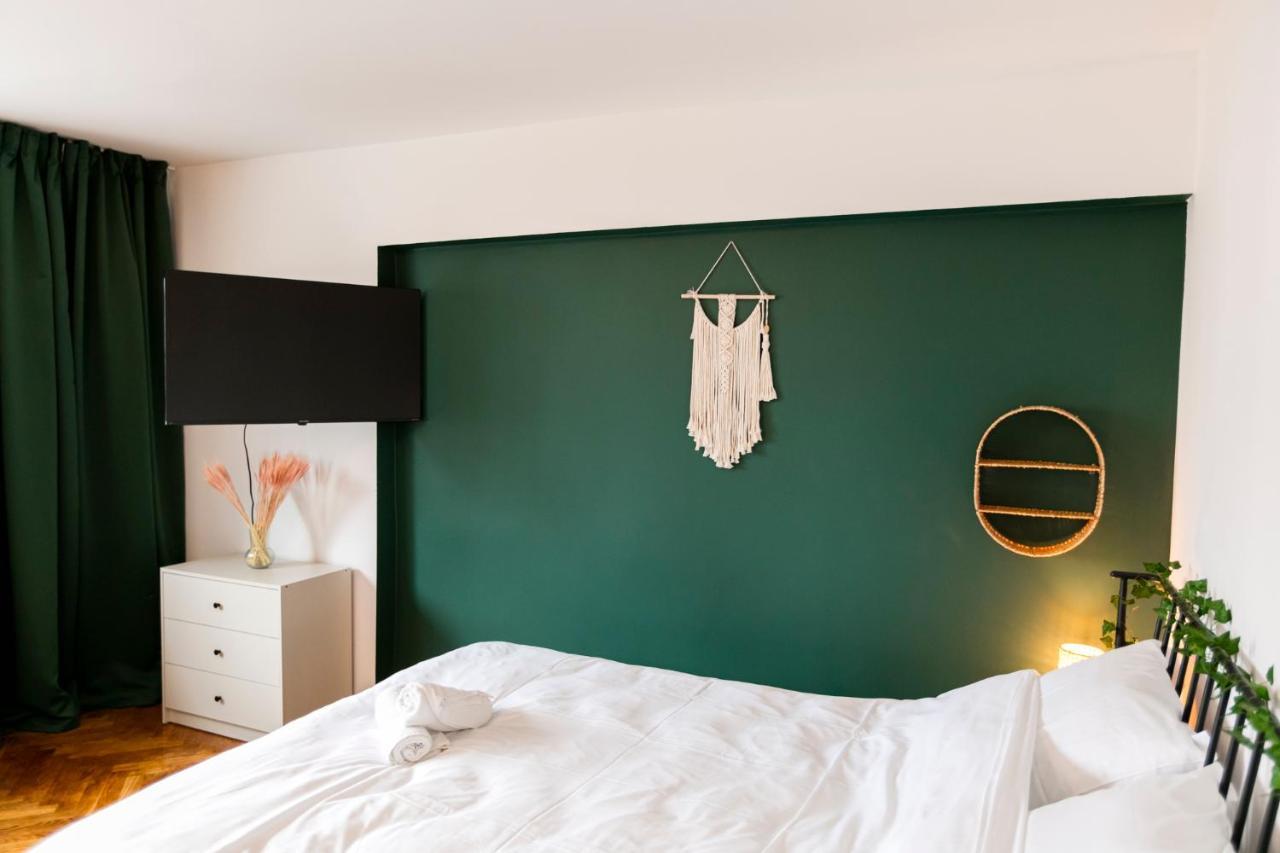 Apartment Chmielna Apartment: With Smart Tv And Wi-fi *