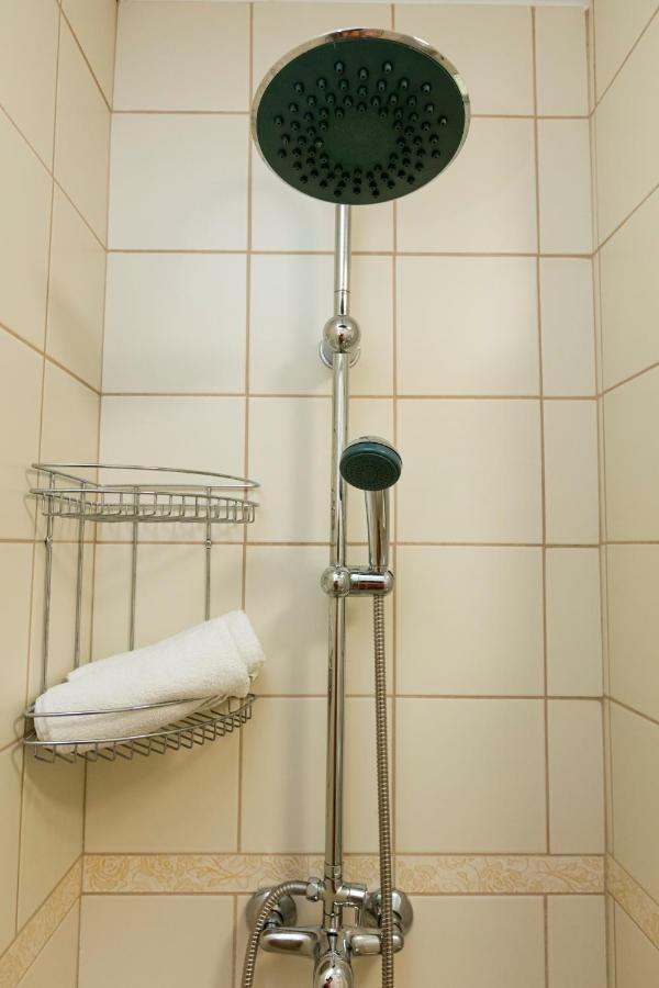 Chmielna Apartment: With Smart Tv And Wi-fi Warsaw