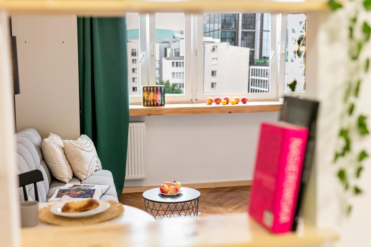Apartment Chmielna Apartment: With Smart Tv And Wi-fi