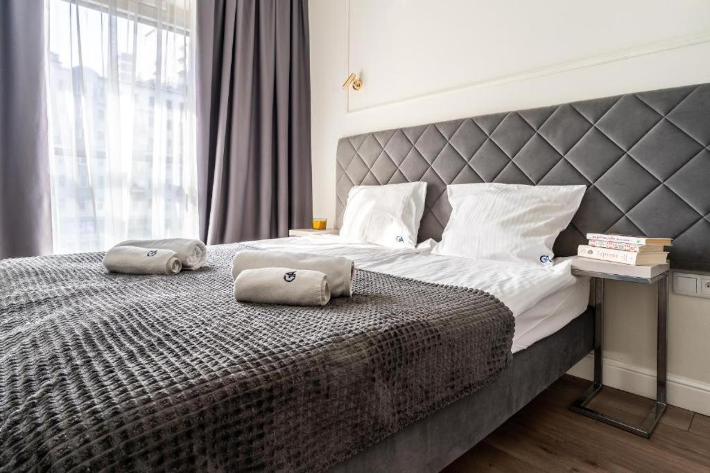 Apartment Mennica By Golden *
