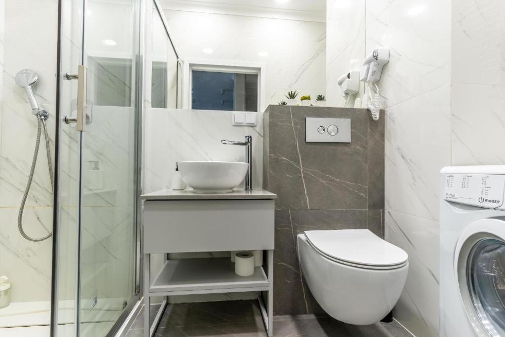 Mennica By Golden Apartment *