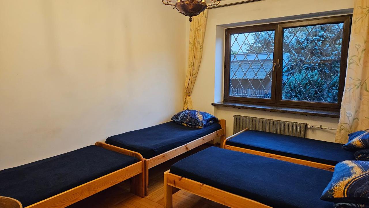 Moc Hostel