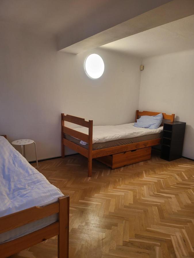 Rooms4rest Cisowa - Private For Tourists - Atr Consulting Sp, Z O,o, Nhà trọ *