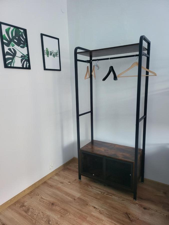 Rooms4rest Cisowa - Private For Tourists - Atr Consulting Sp, Z O,o, * Warsaw