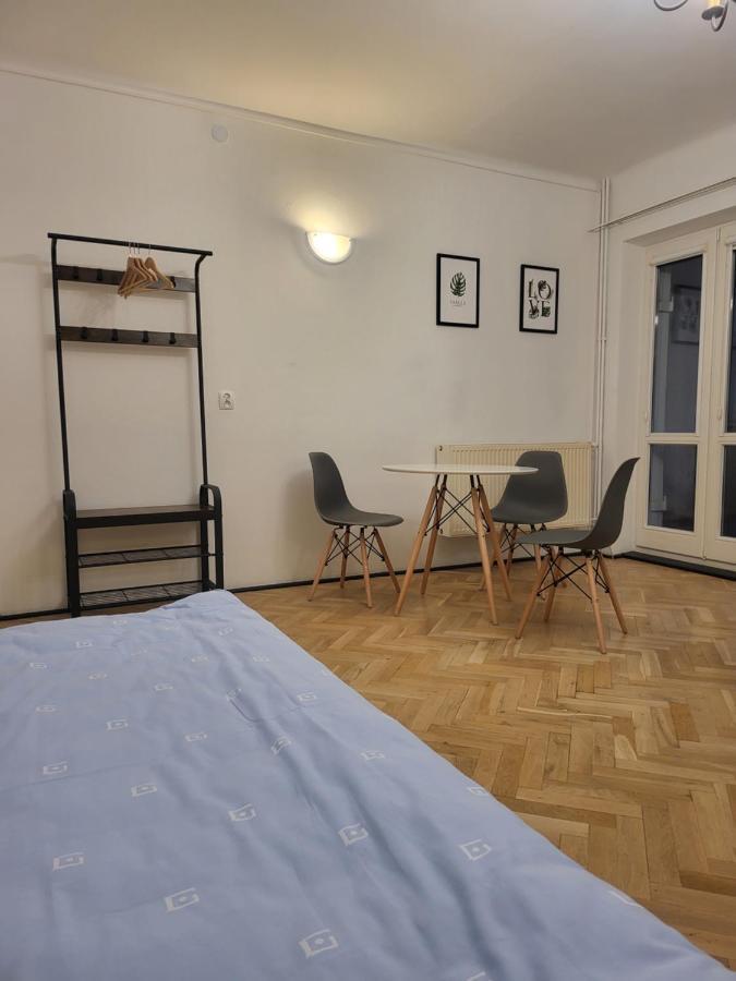 Rooms4rest Cisowa - Private For Tourists - Atr Consulting Sp, Z O,o, Nhà trọ