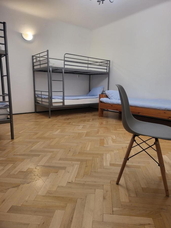 Rooms4rest Cisowa - Private For Tourists - Atr Consulting Sp, Z O,o, Nhà trọ *