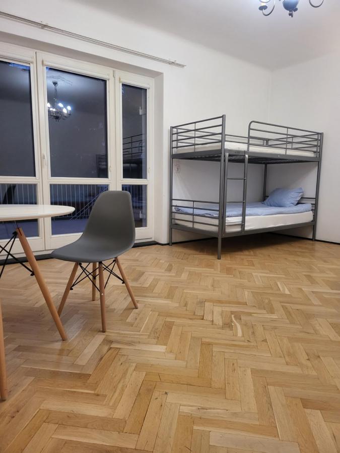 Rooms4rest Cisowa - Private For Tourists - Atr Consulting Sp, Z O,o, Nhà trọ Warsaw