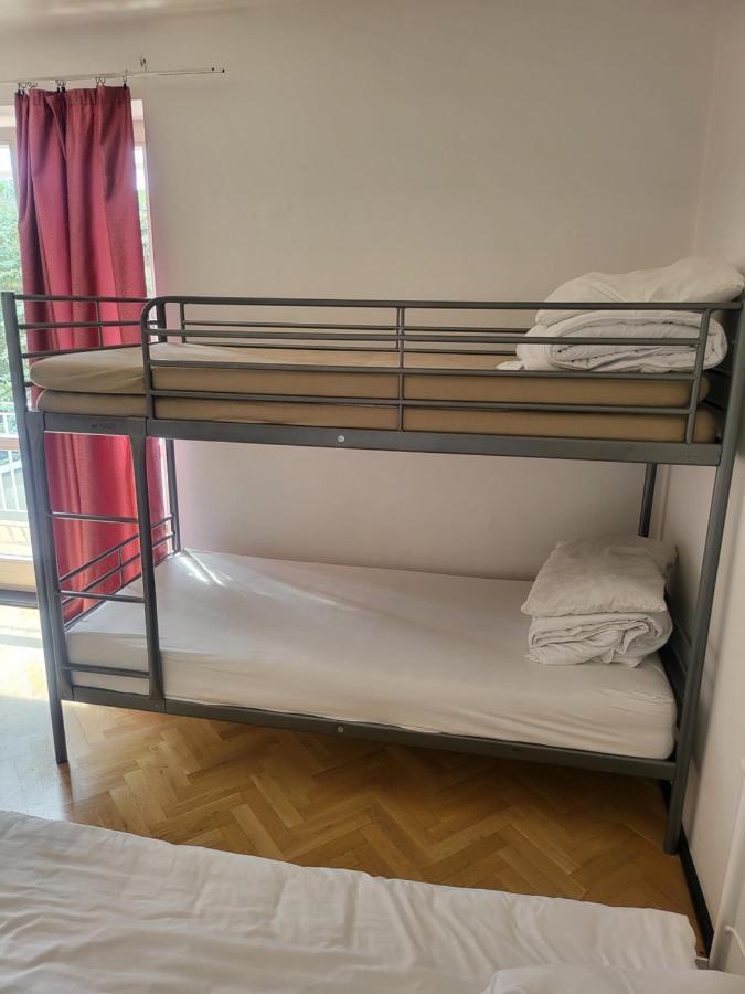 Rooms4rest Cisowa - Private For Tourists - Atr Consulting Sp, Z O,o, Nhà trọ Warsaw